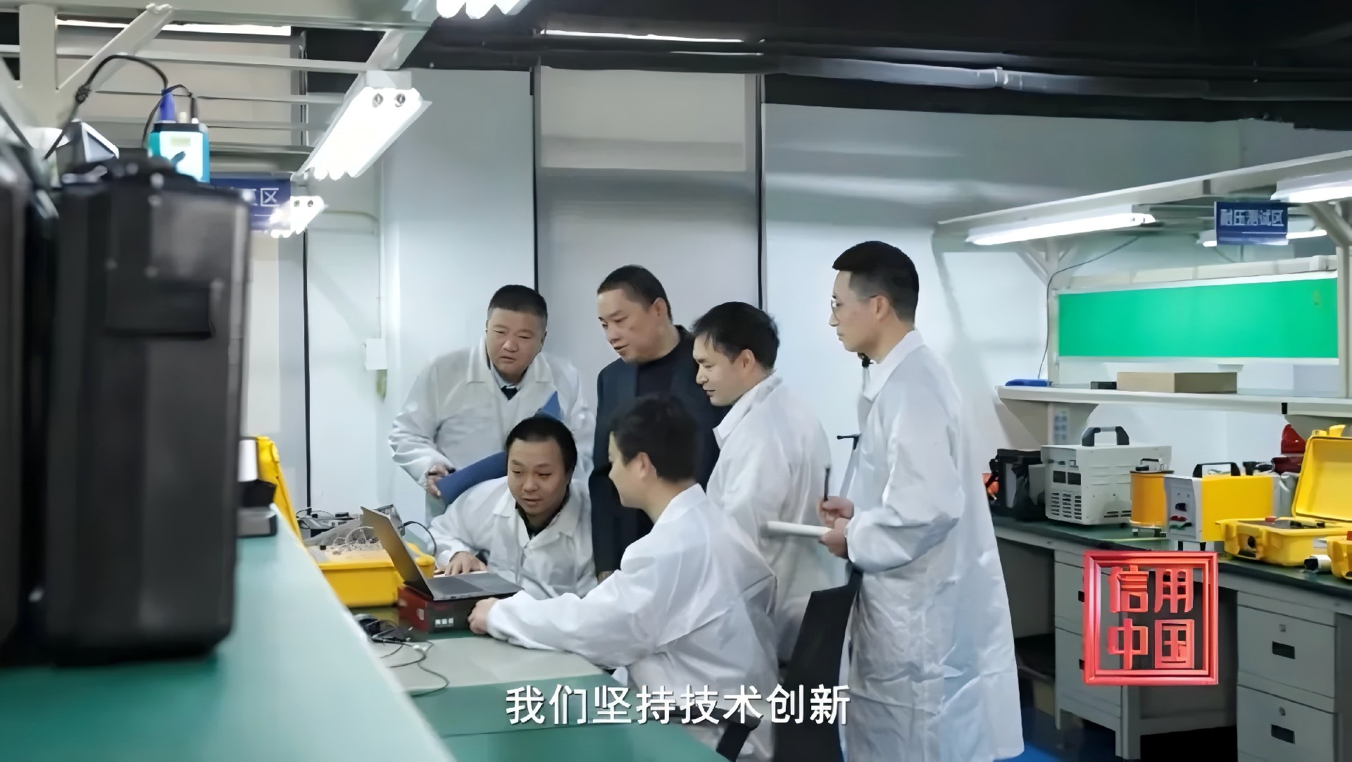 1751595258526236.jpg 641.jpg